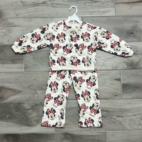 Disney Other - Adorable Disney Minnie Mouse Two-Piece Jumpsuit - Size 4T!